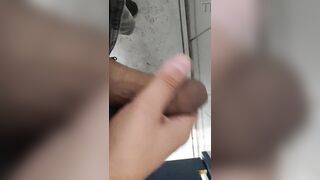 A pleasurable masturbation session with lots of craving from the cuckold.