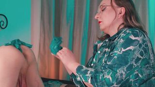 Taskmaster milking of compliant by cold emotionally distant bitchy mother I'd like to fuck Mistresse. Medical Gloves Fetish Anal Play FemDom tugjob.