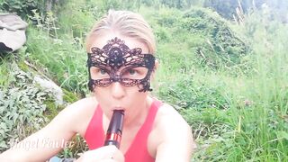 When u truly wish sex in nature - Beauty Fowler masturbating with tripod