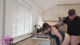 Creampie my bushy older Stepmom. Cheating MILFs are irresistible