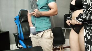 Office fellow gets me her Venezuelan booty