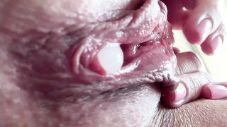 EXTRAORDINARY CLOSE UP – Leaking Juicy Cunt + Palpitating Climax