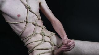 Shibari play with excellent climax at the end!