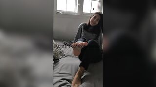 Concupiscent Latin chick Hot Feet
