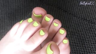 Hope U Have a fun! (NEON GREEN TOES)