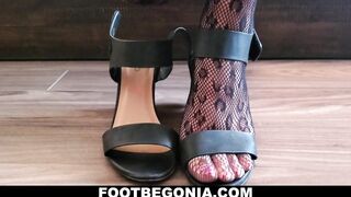 My ebony leopard nylons and sexy feet, toes closeup foot worship