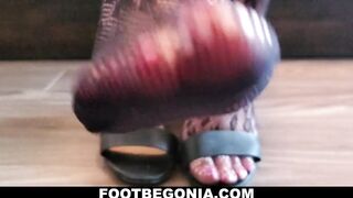My ebony leopard nylons and sexy feet, toes closeup foot worship