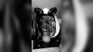 lady lilac 420 coarse deepthroat session with large bazookas