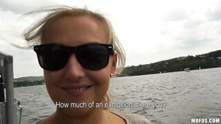 Pickups - Large Tit Curvy Crystal Swift Gets Randy on a Boat