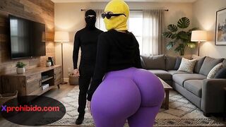 Large Butt Hotty Twerking Her Giant Butt in Thin Strap