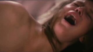 Adele Exarchopoulos Lesbian Scene