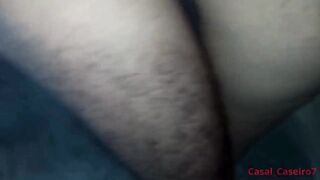 Oral job in the motel bathtub until getting cum
