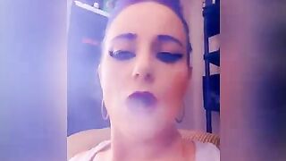 Morning Smoke With Laura