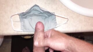 Cumming on this mask for a second time now out of washing it, next time I’ll have a fun wearing it