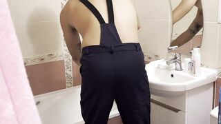I got preggo by the plumber! This chab came right inside me!