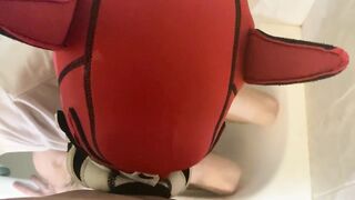 I voided urine on a doxy and drilled her in the throat with a large cock