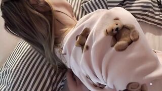 Virgin hotty FARTED from a sneeze and had lost her virginity