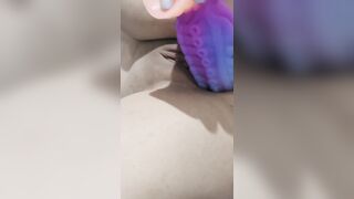 Hawt teen bangs herself with octopus sex-toy