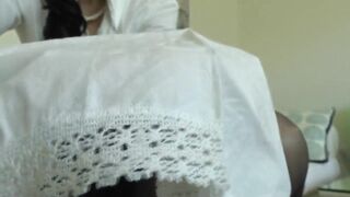 My Handkerchiefs of Enjoyment, Lady Victoria Valente