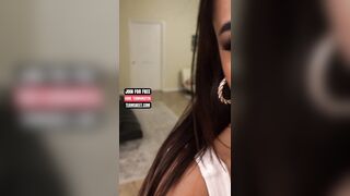 Dick In Throat
