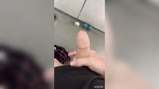 Jerking off and Cumming in the Public Shower