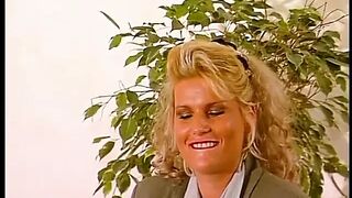 Blond german bitch dildoing her twat at casting