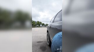 PAWG SMOKIN' AND FLASHING IN PUBLIC