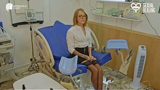 Sexually excited Office anal doxy April Paisley loses vibrating "pen" up her butt at work, So Dr Gaze fingers her and eats her cunt to get it out.
