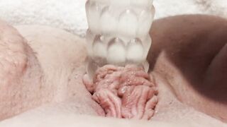 big beautiful woman plays with cunt new out the shower