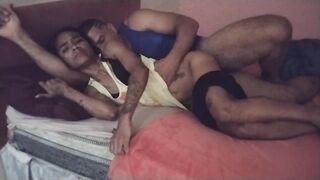 Entrei surra inteiramente no quarto da minha enteada sapatona e fiz sexo com ela 100% anal