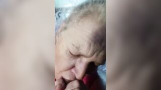 Hawt mother I'd like to fuck Sucking Some Knob!