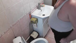 In WC stepdaughter masturbates weenie stepdad Lot of semen