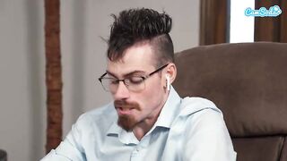 Giant Booty Wants BWC: Step-Sis Sucks Step-Bro During Conference Call