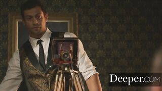 A photographer captures the submission in a difficult subject.