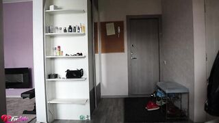 College hotty spanked and fingerfucked by a thief in her kitchen