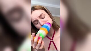 Оценишь мое новое белье и кое что еще?)