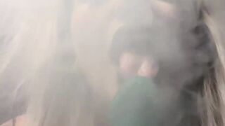 Clown Vaping and Teasing Monster Weenie Solo