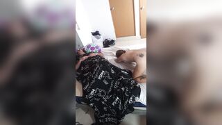 I masturbate in front of my stepfather until I've an climax.