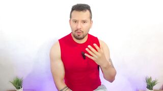 Hombre maduro vergons se folla el cuiito twink del sobrino de su esposa! le rellena el culo