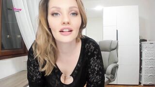Be my Yielding Starpon Doxy. Miss Sweetheart's webcam
