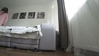 Настоящая измена жены с другом, пока ее муж на работе.