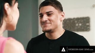 MODERN-DAY SINS - Little Puck Asks U To Cum On My Feet After This Hawt Sex Scene