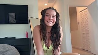 Hawt Stepsis Needs Stepbro To Keep A Secret - Kloe Love - Luke Cooper