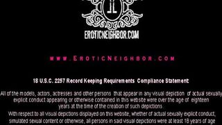 Lexi Lapetina Kissing Idelsy