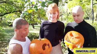 Hawt Redhead Proves No Nut November Blows In Double Penetration 3some