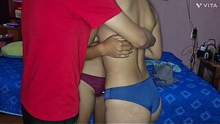 Slim Large Melons gal acquiesces to a trio with her superlatively good ally