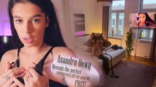 Asandra Dewy - Discloses the Ideal Anniversary Gift for Your GF