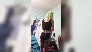 I ignore u (for the almost any part) in my green wig as I do laundry. I flash u my tiddies at the end ✨️