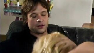 Surfer chap bangs a dazzling golden-haired with great melons in the living room
