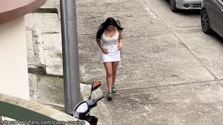 My Neighbour Was Just Gonna the Store to Do Her Errand